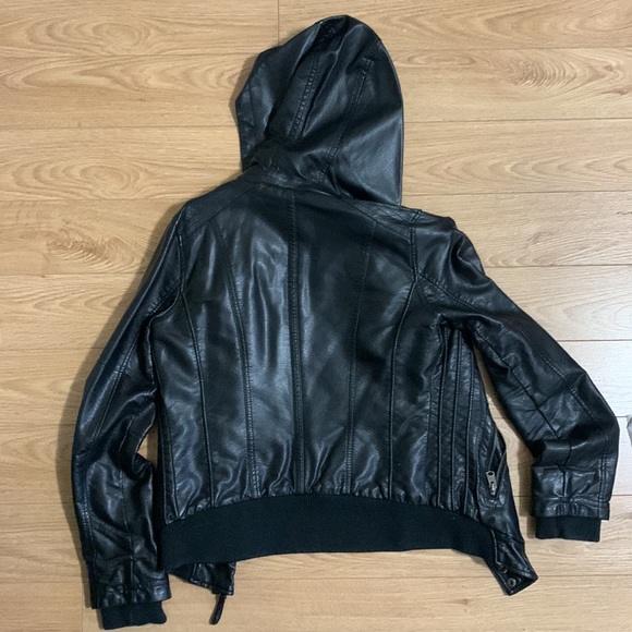 Garage Faux Leather Jacket - Picture 4 of 6